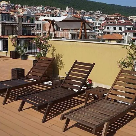 Apartmán Dom-el Real 4 - *