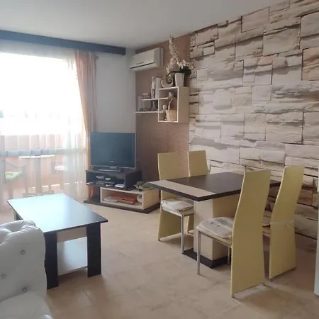 Apartman Dom-el Real 4 -