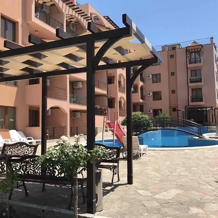 Apartmán Dom-el Real 4 -