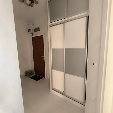 Apartamento Dom-el Real 4 - *