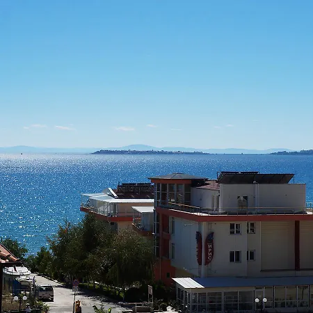 Apartament Dom-el Real 4 - *